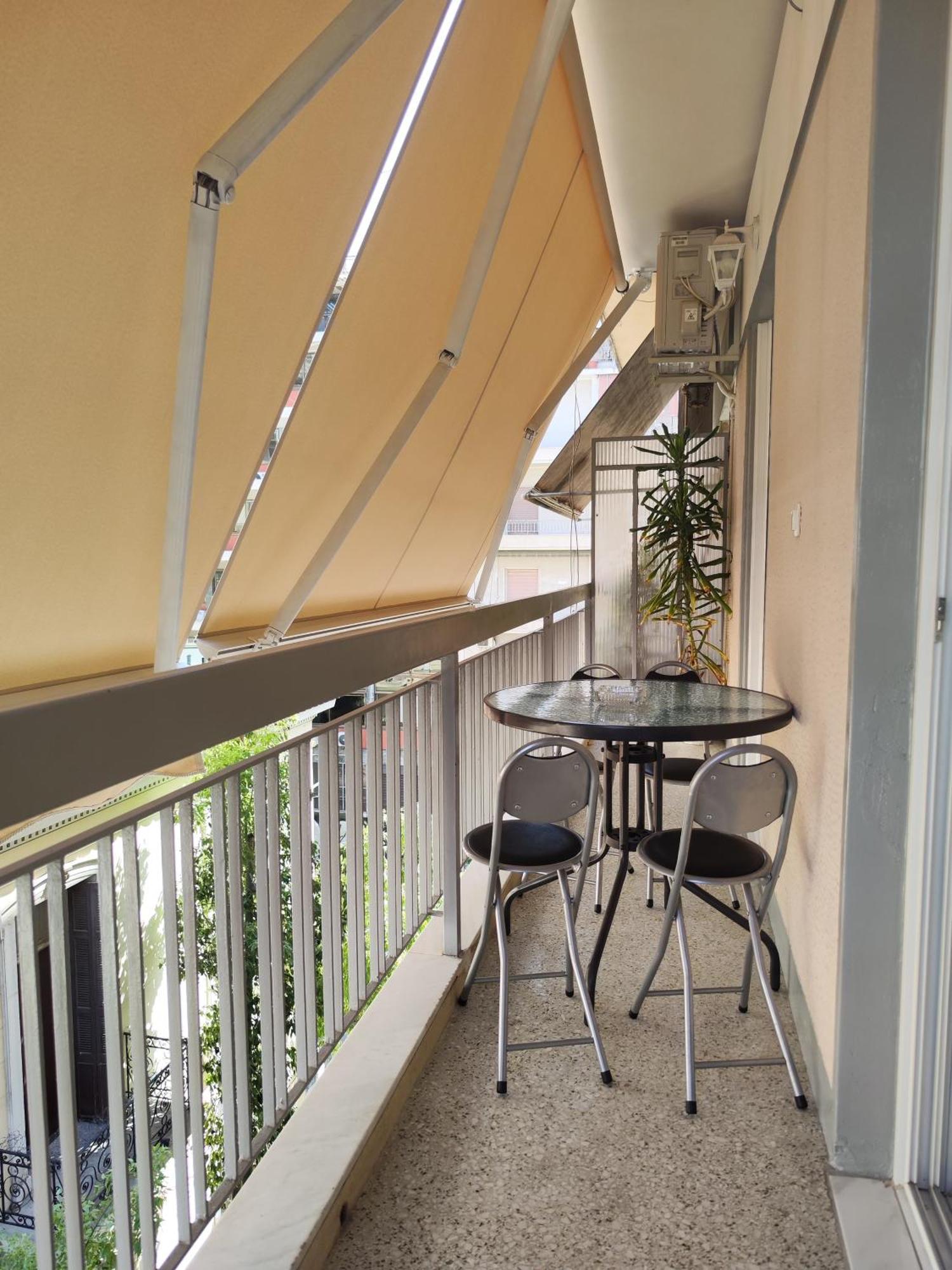 Apartment In The Center Of *